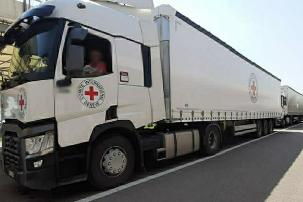 Красный Крест направил гуманитарный груз в Донецк
