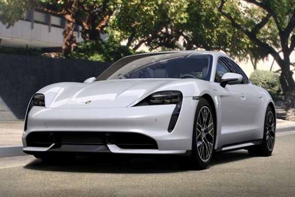 Porsche за десять лет планирует полностью перейти на электрокары