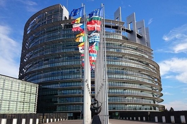 В Европарламенте поддержали отставку судей КСУ