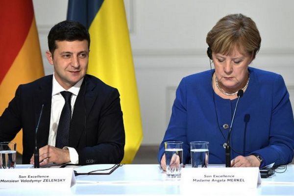 В Киеве начались переговоры Зеленского и Меркель