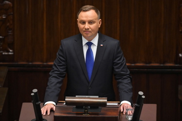 Польша вводит чрезвычайное положение на границе с Беларусью