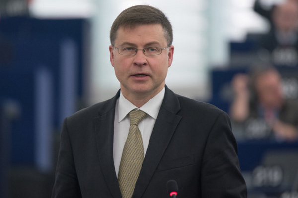 Второй транш ЕС для Украины является сигналом поддержки реформ — Домбровскис