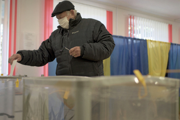 Довыборы в Раду: сегодня последний день агитации