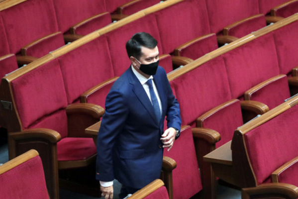 Рада будет голосовать за отзыв Разумкова с должности спикера 7 октября