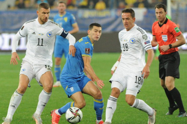 Капитан боснийцев может не сыграть против Украины в отборе на ЧМ-2022