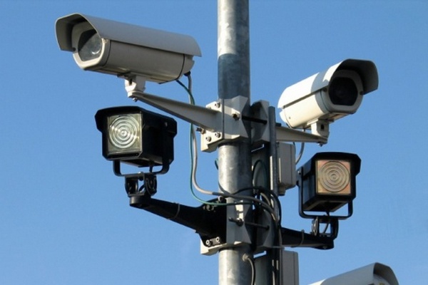 На украинских дорогах установили уже около 300 камер автофиксации