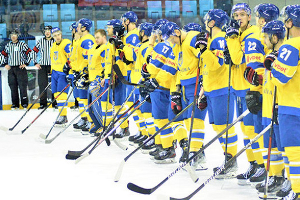 Молодежная сборная Украины по хоккею одолела Польшу на чемпионате мира