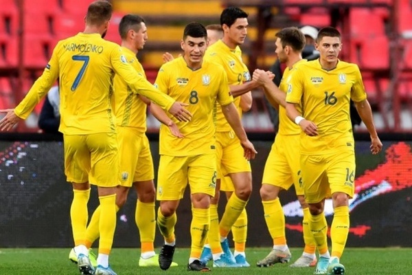 Сборная Украины по футболу завершает 2021 год на 25 месте в рейтинге ФИФА