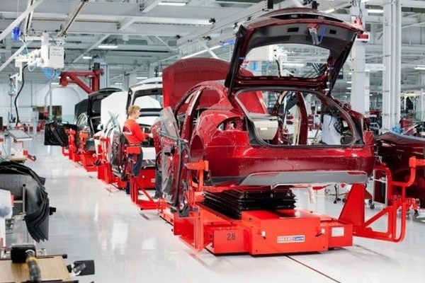 В Tesla заявили о рекордной прибыли в $5,5 миллиарда за год
