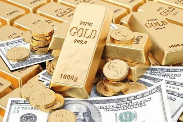 Цены на золото растут из-за угрозы вторжения РФ в Украину