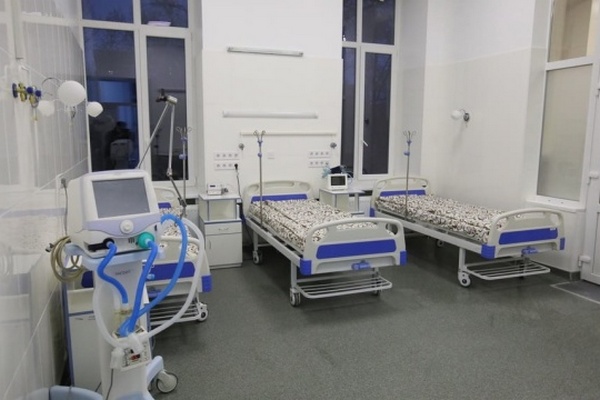 В Украине приостановили плановые госпитализации и операции