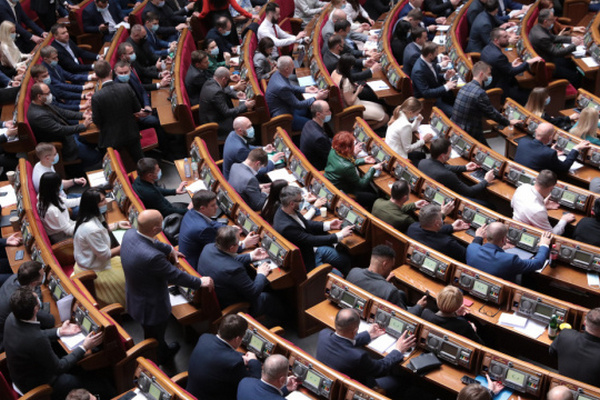 Рада будет просить СНБО ввести санкции против депутатов Госдумы России