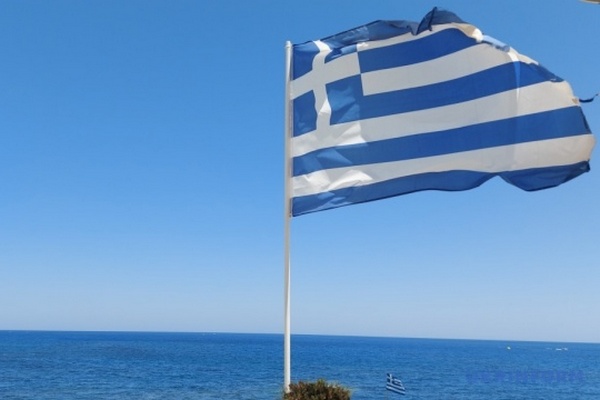 Греция призвала своих граждан немедленно выехать из Украины