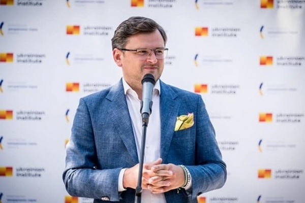Кулеба объяснил, почему не сложился одновременный визит в Киев глав МИД Германии и Франции