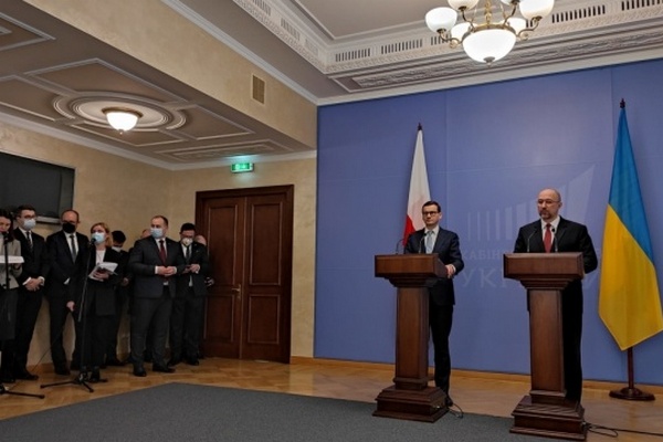 Украина и Польша объявят об углублении сотрудничества в военной сфере – Шмыгаль