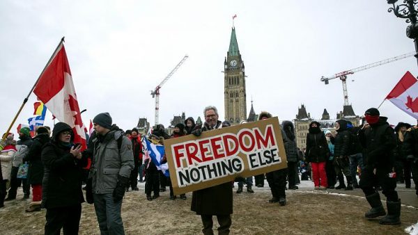 Премьер Канады использует чрезвычайные полномочия для подавления протестов
