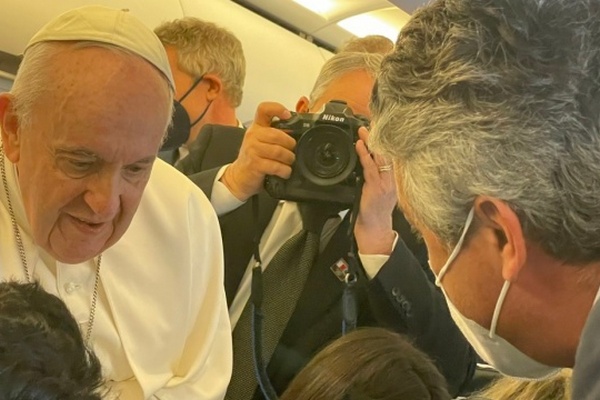 Папа Римский рассматривает визит в Киев – NBC