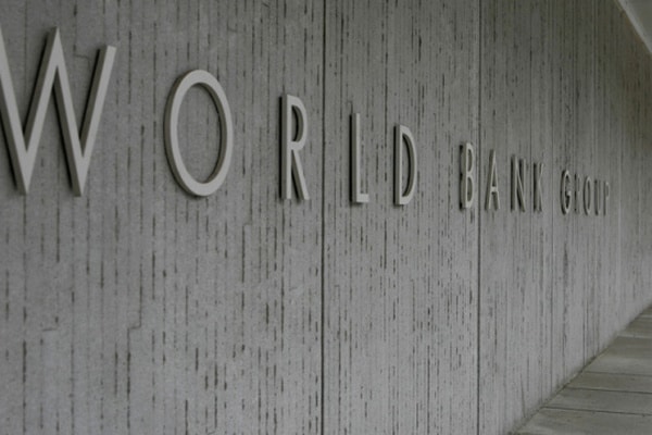 Всемирный банк будет ежемесячно давать Украине по $200 миллионов на зарплаты бюджетникам