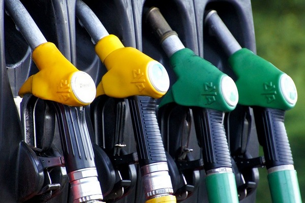 На рынке топлива неожиданный поворот? Сколько стоит бензин на WOG, ОККО и БРСМ
