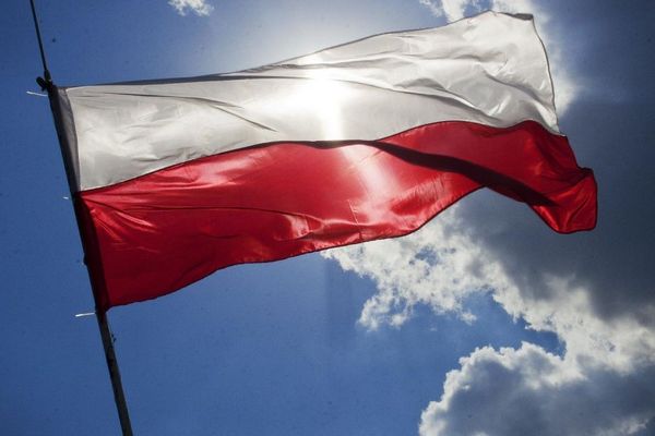 Польша меняет правила: что будет с соцвыплатами для украинских переселенцев