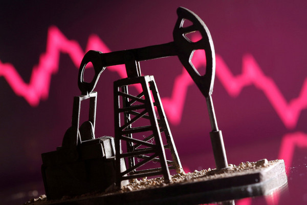 Дешевой нефти будет мало? Что происходит с Brent и WTI на мировом рынке