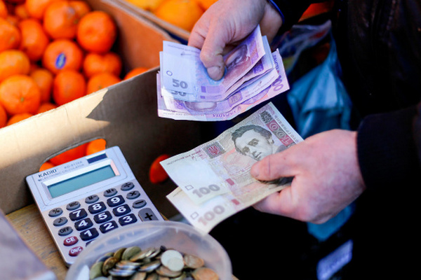 Украинцам рассказали о повышении прожиточного минимума до реальной величины: как вырастет пенсия