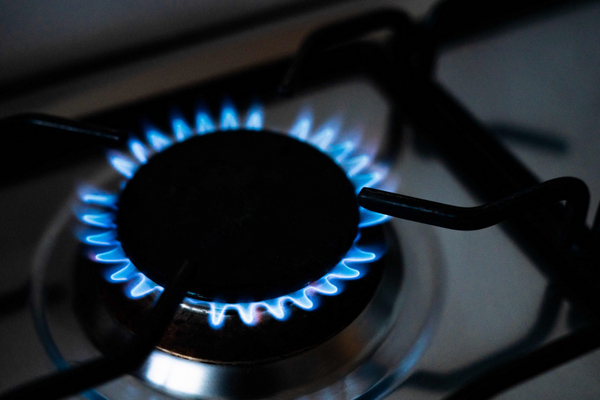 Несмотря на фиксированные тарифы на газ, нынешней зимой придется заплатить дороже, чем прошлой