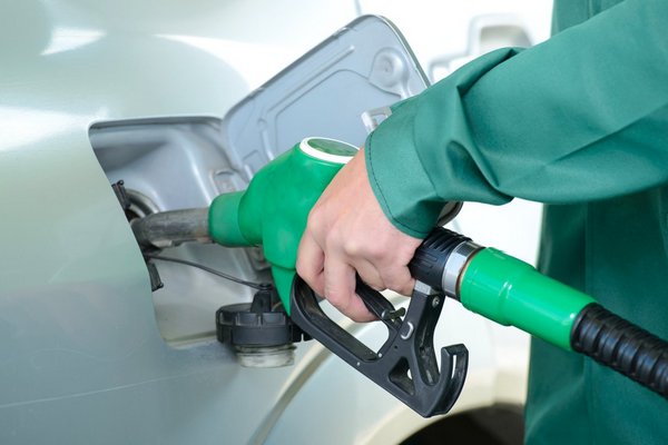 Опт отреагировал на введение акцизов на топливо повышением цен