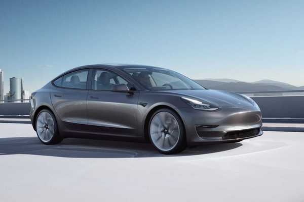 Tesla отзывает более 1 млн электромобилей