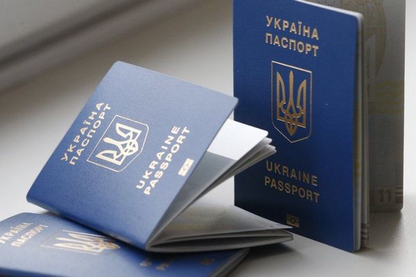 В Украине стало проще продлить загранпаспорт