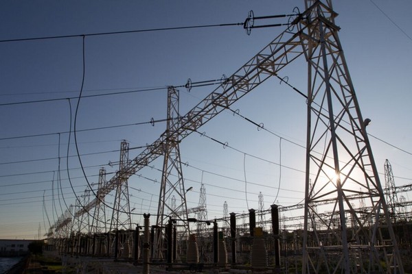 Киевлян и жителей области предупредили об аварийных отключениях электричества