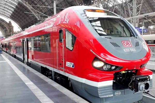 Украинские беженцы в Германии смогут бесплатно ездить в поездах: как воспользоваться услугой