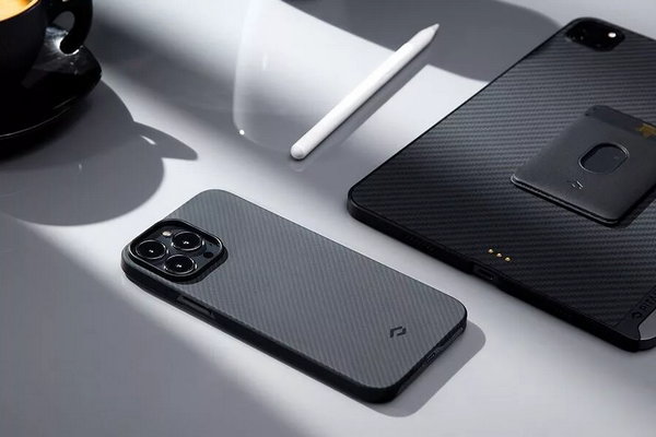 Чехол на Айфон 13 Про Макс: для чего нужна технология MagSafe