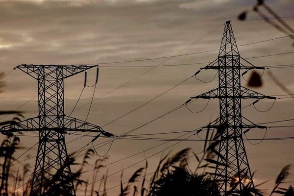 Украинцев призвали готовиться к “тяжелым дням“ и длительным отключениям электроэнергии
