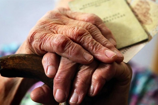Пенсионный возраст в Украине повысят в ближайшее время: будет как в Европе