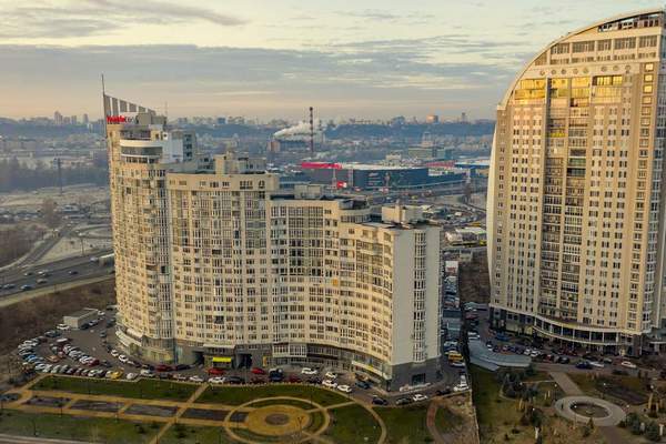 В Киеве подешевели квартиры в новостройках: сколько стоит квадратный метр в районах столицы