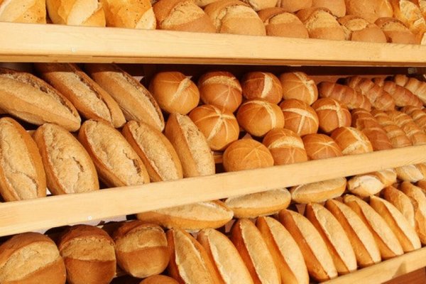 В Украине начали стремительно дорожать хлеб и сыр: как изменятся цены к концу года