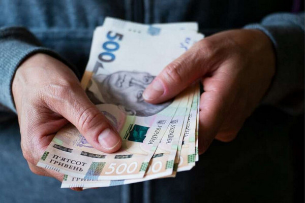 Украинцам увеличили сумму выплат от ООН почти до 4000 гривен: кто получит денежную помощь