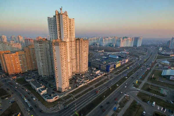 В Украине продавцы поспешно меняют цены на жилье