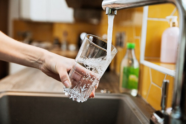 НКРЭКУ повысила тарифы на воду для одной категории потребителей с 1 июня