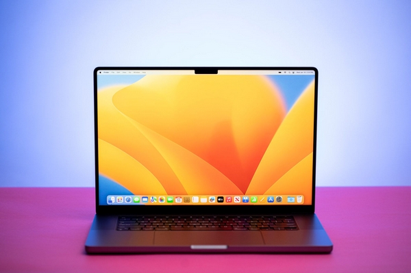 Macbook Pro 16 M3: особенности модели и ее характеристики