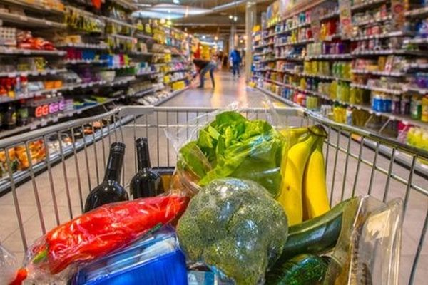 В Украине уже через месяц существенно вырастут цены на продукты пяти категорий