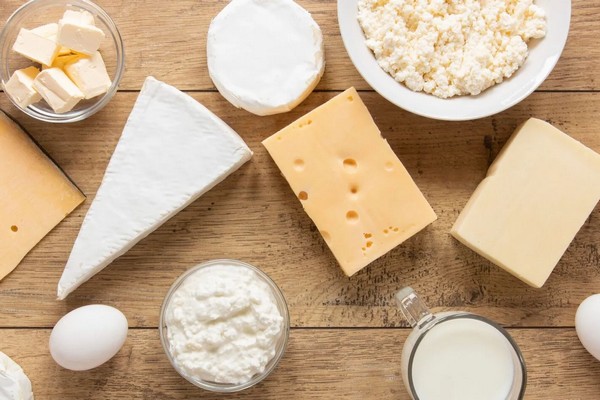 Стоимость твердого сыра в августе: ждать ли наплыва импортных аналогов после 2,5% подорожания?