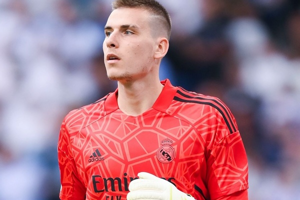 Клубный статус против сборной: почему запасной «Реала» не хочет быть запасным в Украине