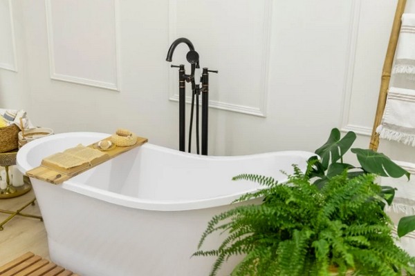 Яка ванна краще для квартири, а яка для будинку?