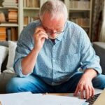 Почему стаж одинаковый, а пенсии разные? Анализ ситуации и прогнозы на 2026 год