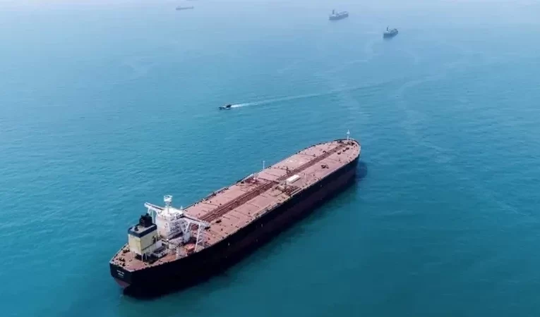 Глобальная безопасность на грани: США готовят операцию по открытию Ормузского пролива