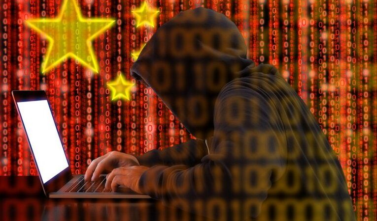 США начали суд над экстрадированным китайским хакером Сюй Цзевеем