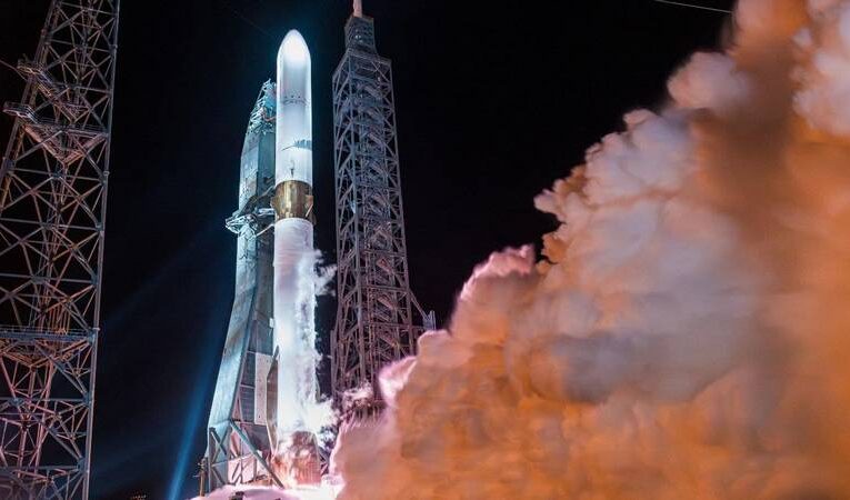 Космические полеты не прощают ошибок: новейшая ракета New Glenn взорвалась на старте