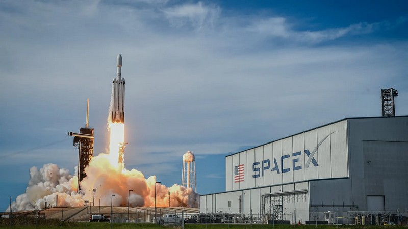 Ведомственный мониторинг SpaceX: долги космического гиганта спровоцировали рекордную коррекцию на Уолл-стрит